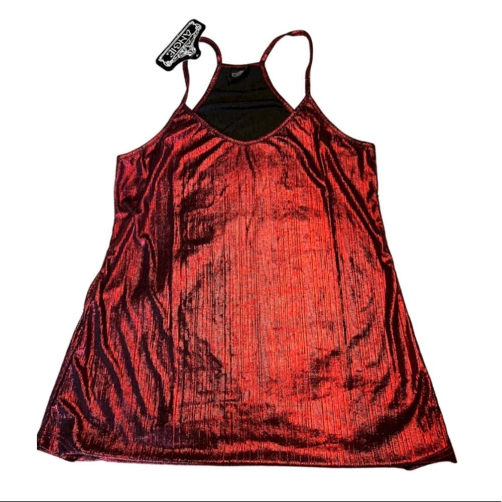 Angie Red shimmering tank top NWT size L